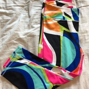 Multicolored Capri leggings
